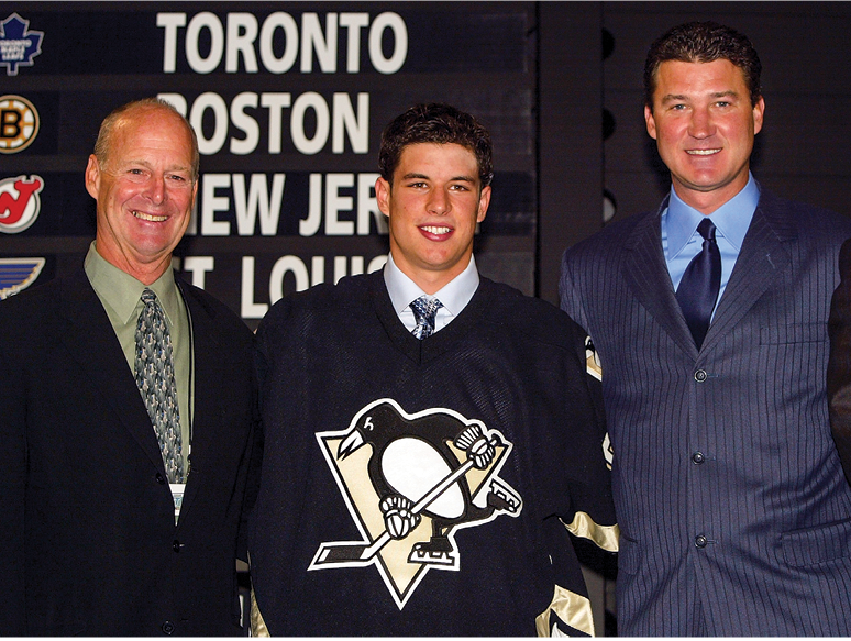 OTTAWA, ONT - JULY 30:  (L-R) Executive Vice President and General Manager Craig Patrick, first overall draft pick Sidney Crosby and Mario Lemieux of the Pittsburgh Penguins pose together during the 2005 National Hockey League Draft on July 30, 2005 at the Westin Hotel in Ottawa, Canada   (Photo by Christian Petersen Getty Images)