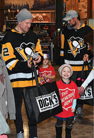 November 9, 2018 - Pittsburgh Penguins Project Bundle Up at Dicks Sporting Goods 
